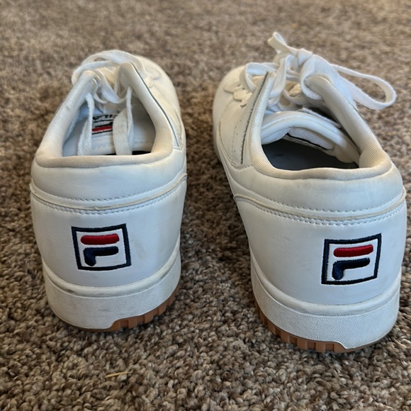 Mens FILA shoes Size 10 - Picture 3 of 4